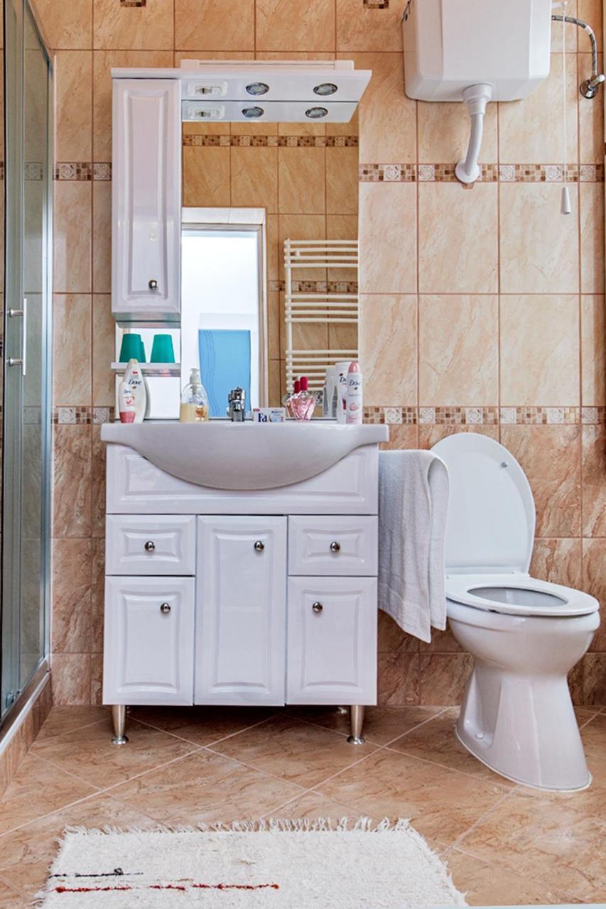 אגר Arany Csillag Apartman מראה חיצוני תמונה
